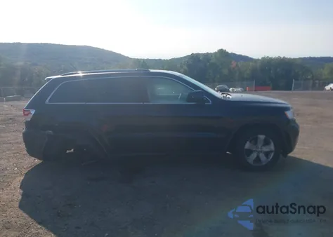 2013 Jeep Grand Cherokee Laredo from USA, damaged, VIN 1C4RJFAG2DC583761